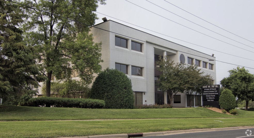 5810 78th St W, Bloomington, MN for lease - Building Photo - Image 3 of 11