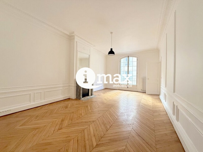 Location Bureaux 165 m²