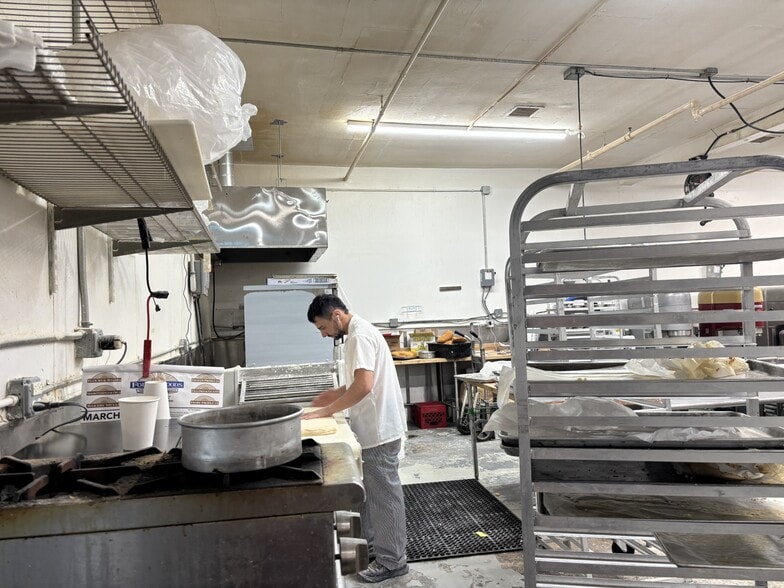 56 Cortland Ave, Dumont, NJ for lease - Interior Photo - Image 3 of 3