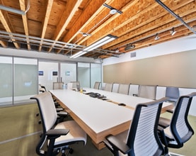 2256 Barry Ave, Los Angeles, CA for lease Interior Photo- Image 2 of 6