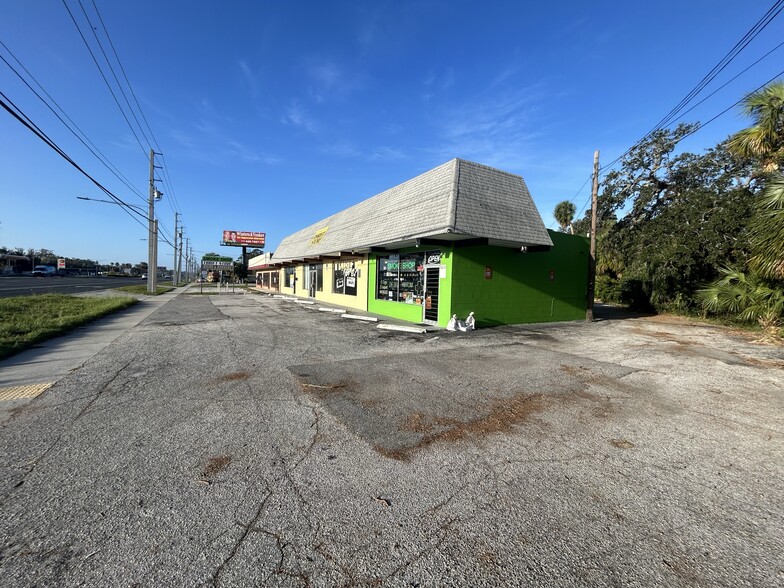 8215 US Highway 19, Port Richey, FL for lease - Building Photo - Image 1 of 2