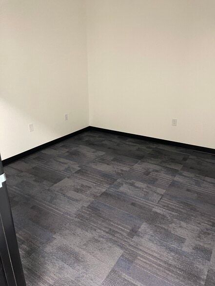 21501 N 78th Ave, Peoria, AZ for lease - Interior Photo - Image 3 of 11