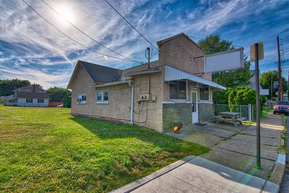 843 S Main St, Old Forge, PA for sale Building Photo- Image 1 of 1