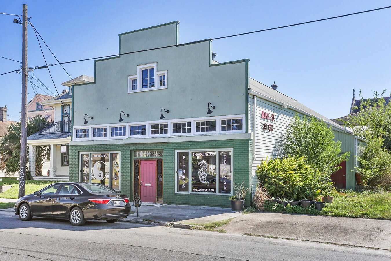 4210 St Claude Ave, New Orleans, LA 70117