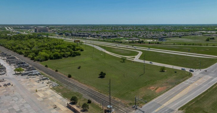 7300 S Sunnylane Rd, Oklahoma City, OK for sale - Building Photo - Image 1 of 5