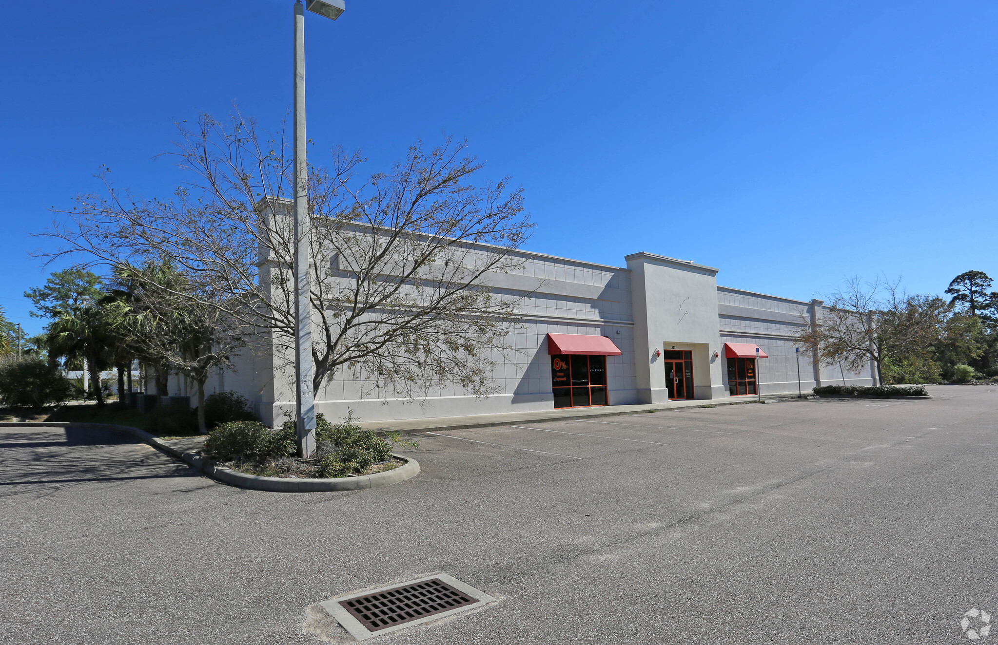 311 S Ridgewood Ave, Edgewater, FL for lease Primary Photo- Image 1 of 11