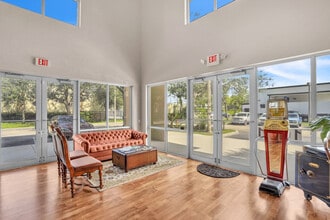 10101 Lantana Rd, Lake Worth, FL for sale Interior Photo- Image 1 of 6