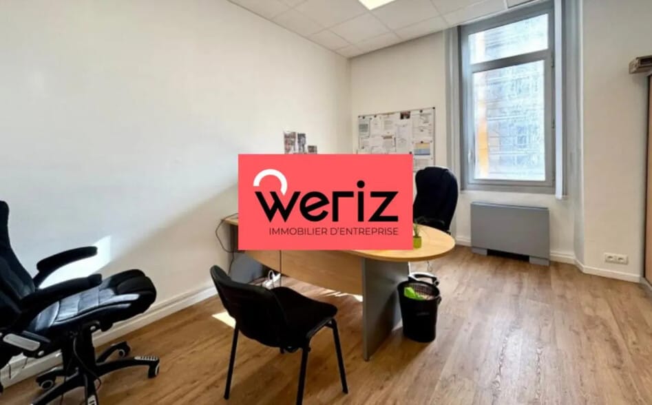 Office in Marseille for lease - Interior Photo - Image 2 of 4