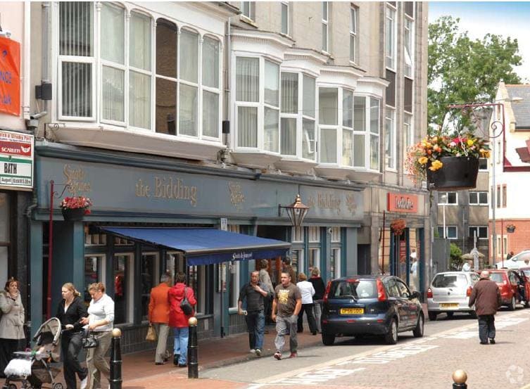 17-23 Cowell St, Llanelli for lease - Primary Photo - Image 1 of 2