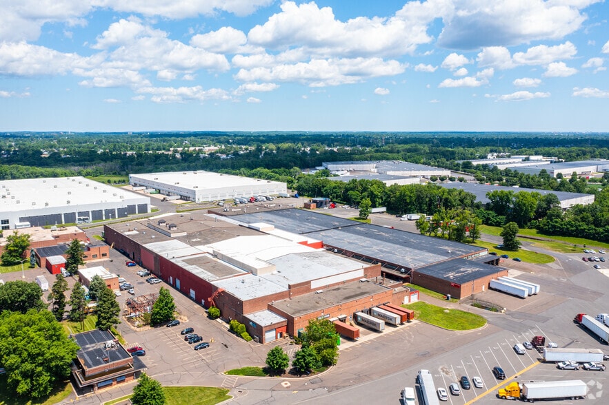 2201 Green Ln, Levittown, PA for lease - Aerial - Image 2 of 12