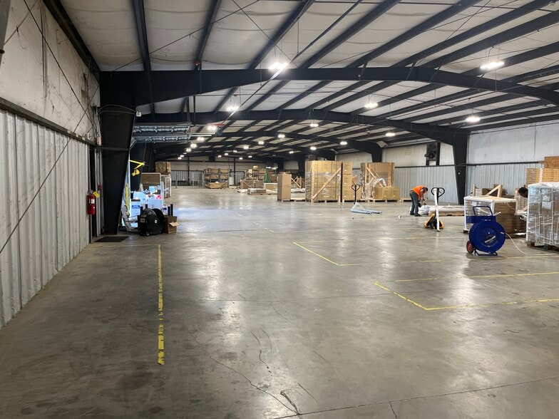 701 Eden Ter, Archdale, NC for lease - Building Photo - Image 2 of 11