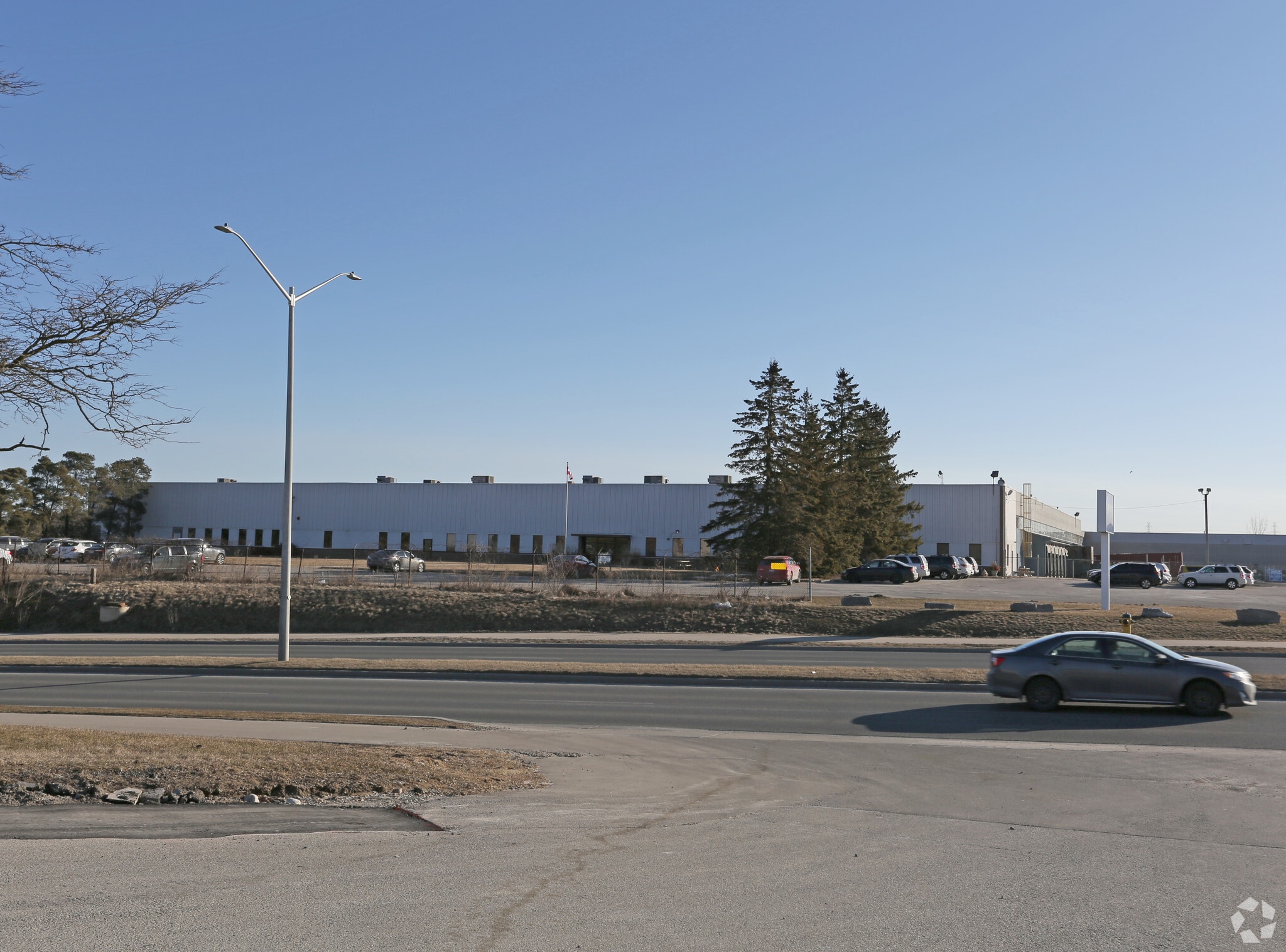 501 Franklin Blvd, Cambridge, ON for sale Primary Photo- Image 1 of 1