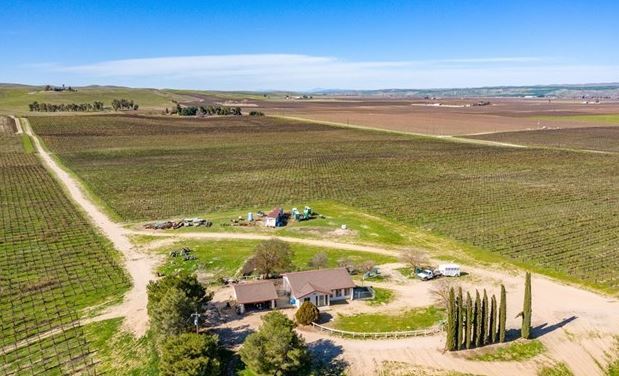 3155 Truesdale Rd, Shandon, CA for sale - Building Photo - Image 1 of 1