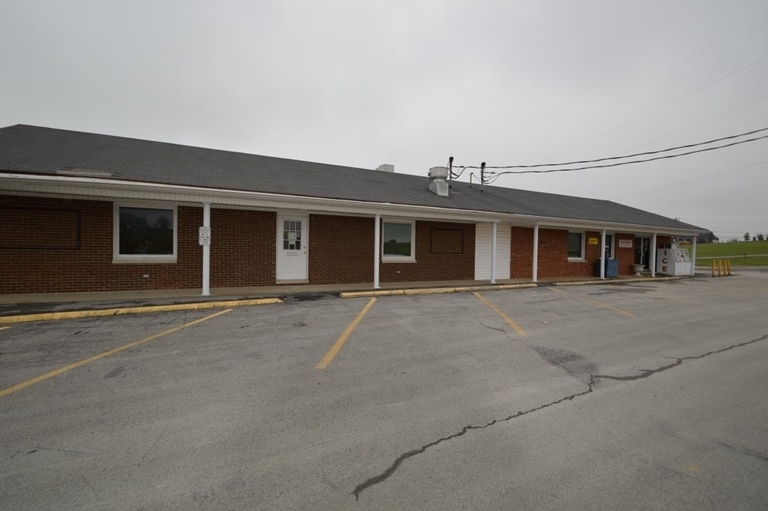 4681 Louisville Rd, Salvisa, KY for sale - Primary Photo - Image 1 of 1