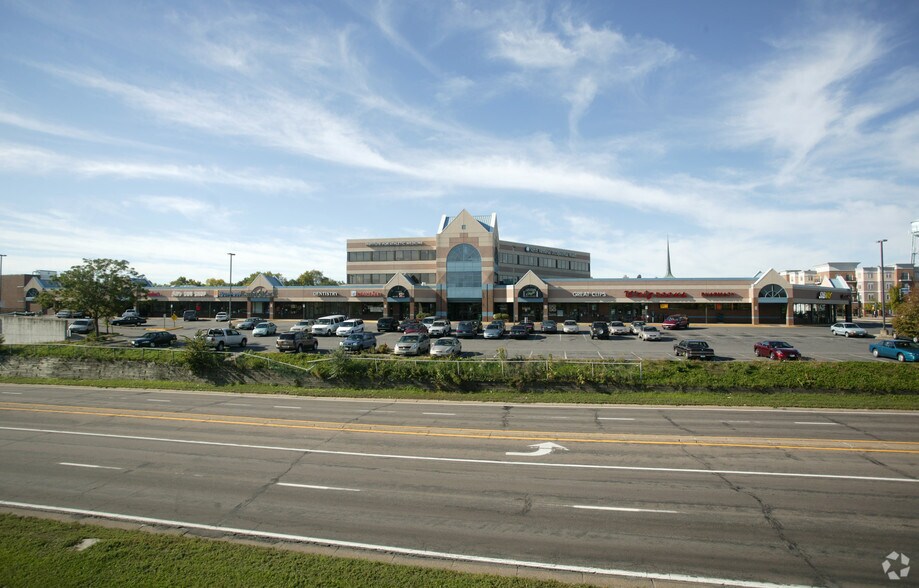 4080 W Broadway Ave, Robbinsdale, MN, 55422 Freestanding Property For