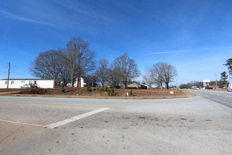 2190 Highway 101 S, Greer, SC for sale - Building Photo - Image 3 of 9