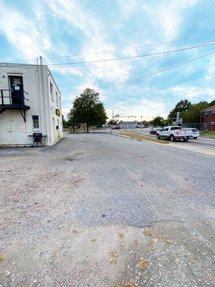 2610 Church St, Norfolk, VA for lease - Building Photo - Image 2 of 7