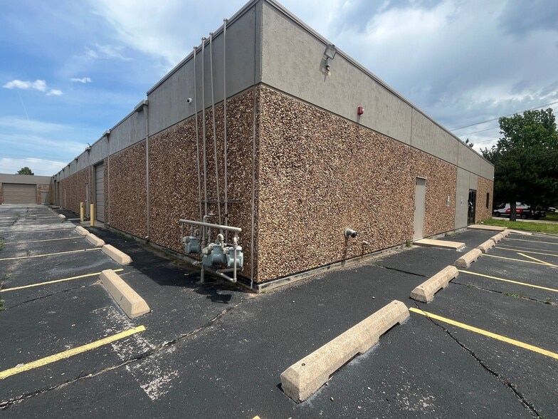 4219 Charter Ave, Oklahoma City, OK for lease - Building Photo - Image 2 of 16
