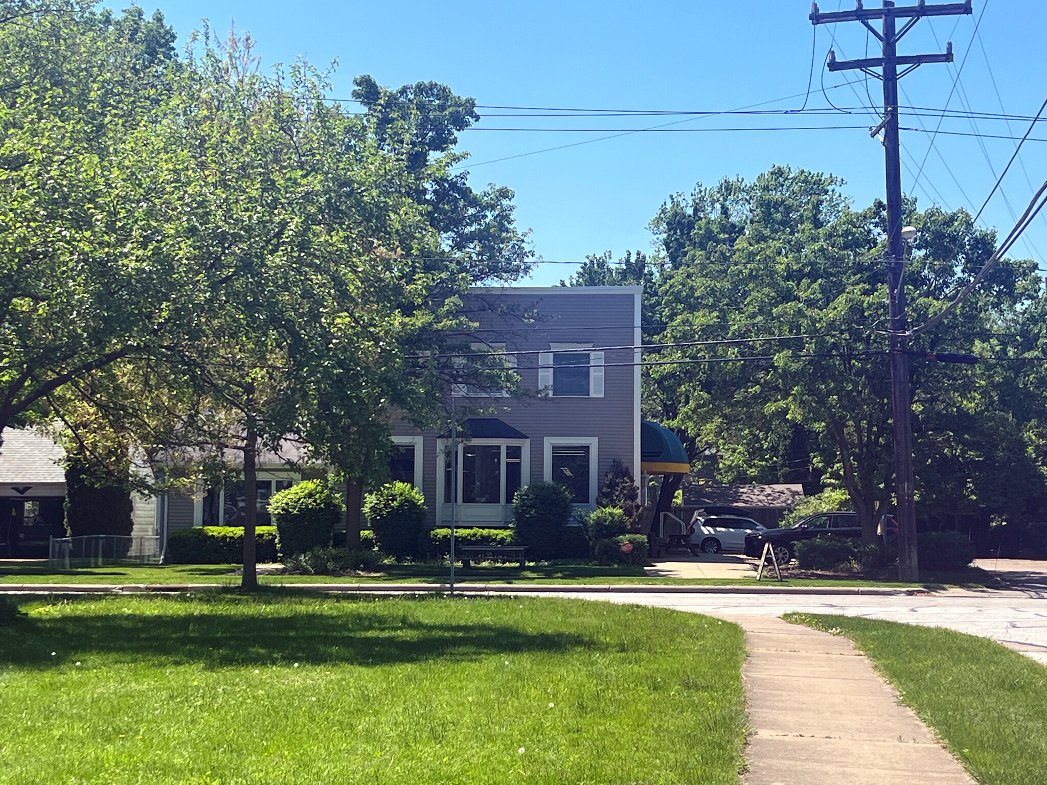 328 Bassett Rd, Bay Village, OH for sale Building Photo- Image 1 of 1