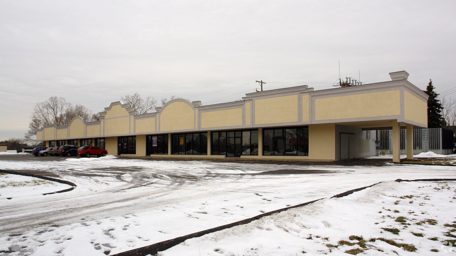 31023117 Flushing Rd, Flint, MI 48504