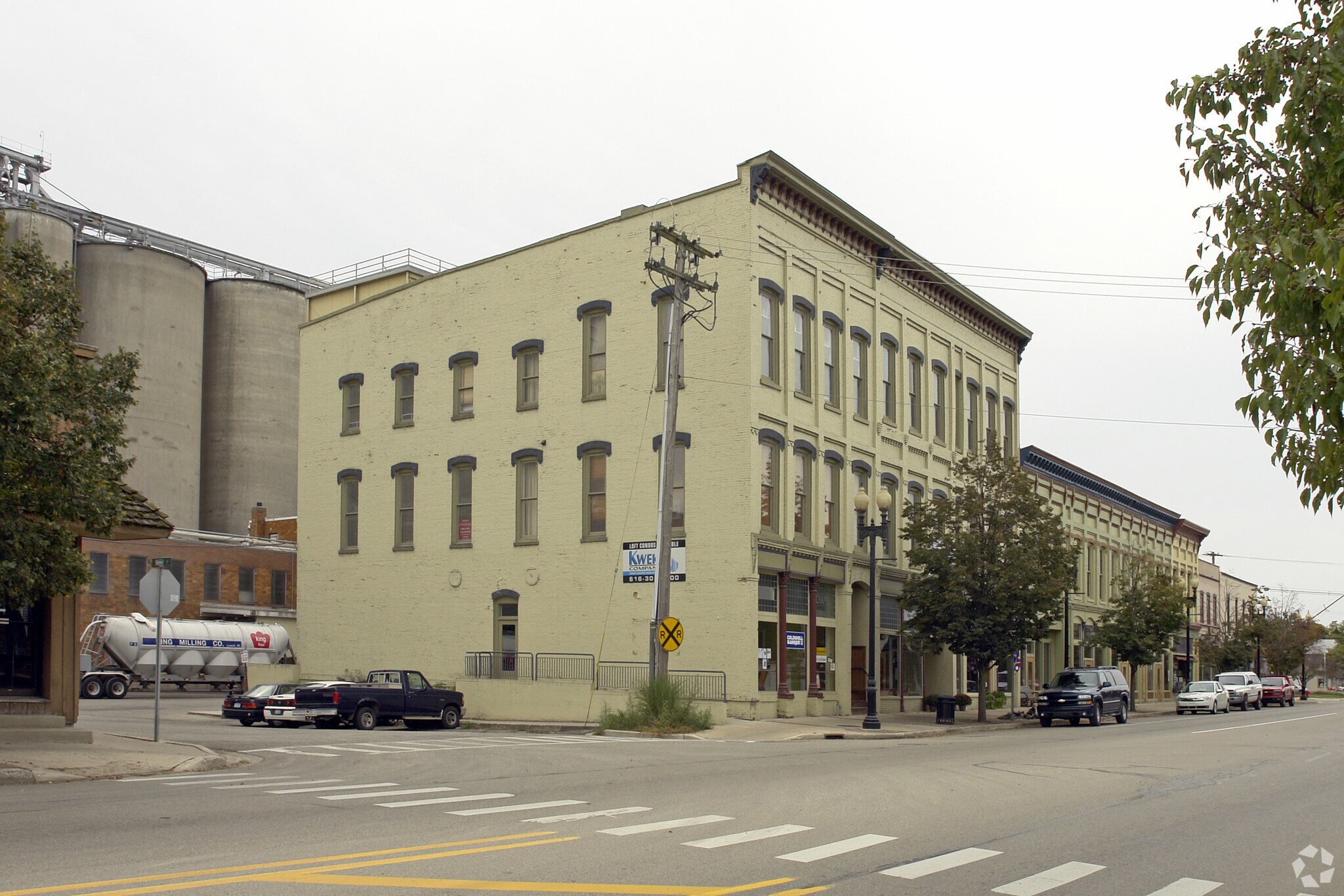 200-204 W Main St, Lowell, MI for sale Primary Photo- Image 1 of 1