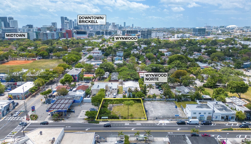 228-234 NW 36th St, Miami, FL for lease - Primary Photo - Image 1 of 6