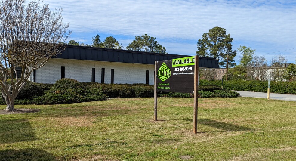 2324 Airport Blvd, West Columbia, SC for sale - Building Photo - Image 1 of 5