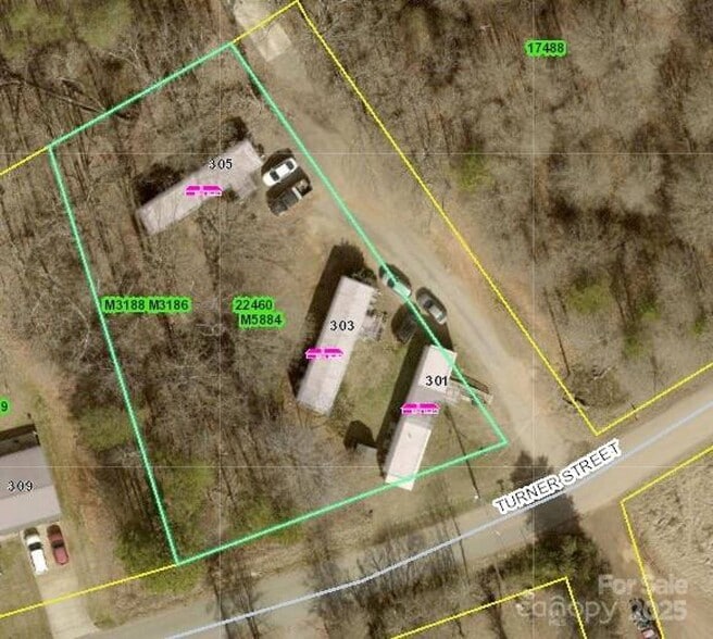 301-305 Turner St, Lincolnton, NC for sale - Building Photo - Image 2 of 5