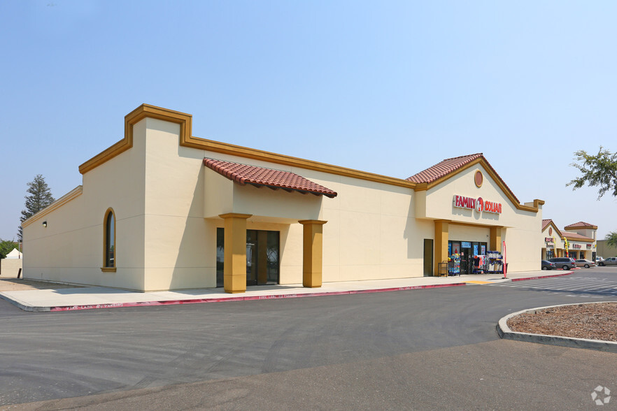 885 E Manning Ave, Parlier, CA for lease - Primary Photo - Image 2 of 5