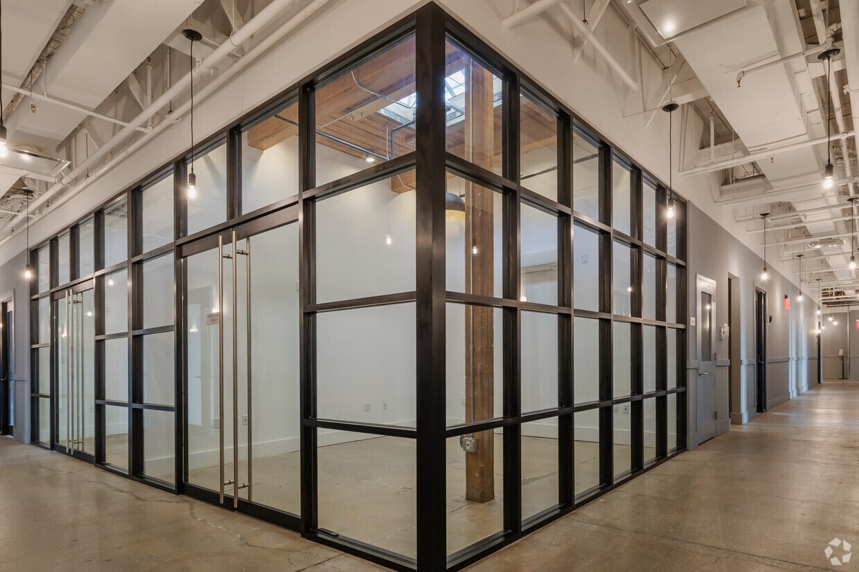 94 9th St, Brooklyn, NY 11215 Roulston House