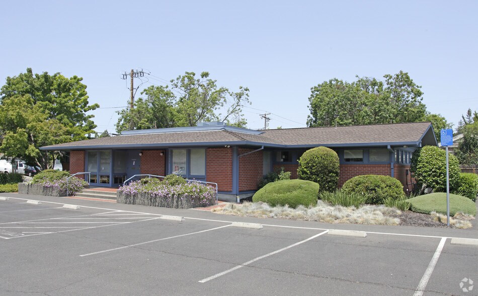 3020 Beard Rd, Napa, CA for lease - Primary Photo - Image 2 of 3