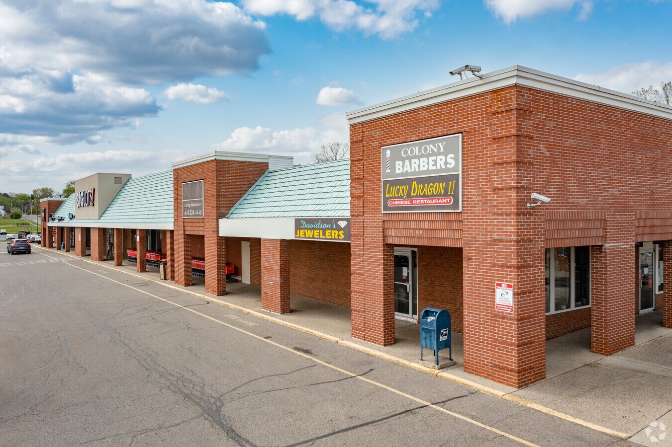 726 E Main St, Lebanon, OH 45036 Colony Square