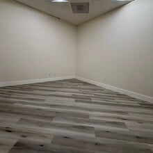 35325 Date Palm Dr, Cathedral City, CA for lease Interior Photo- Image 2 of 4