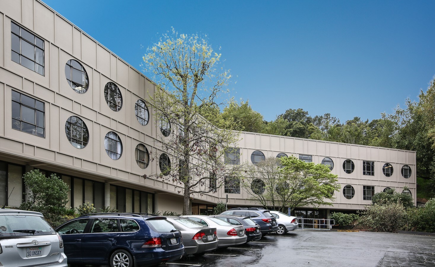 101 Lucas Valley Rd, San Rafael, CA 94903