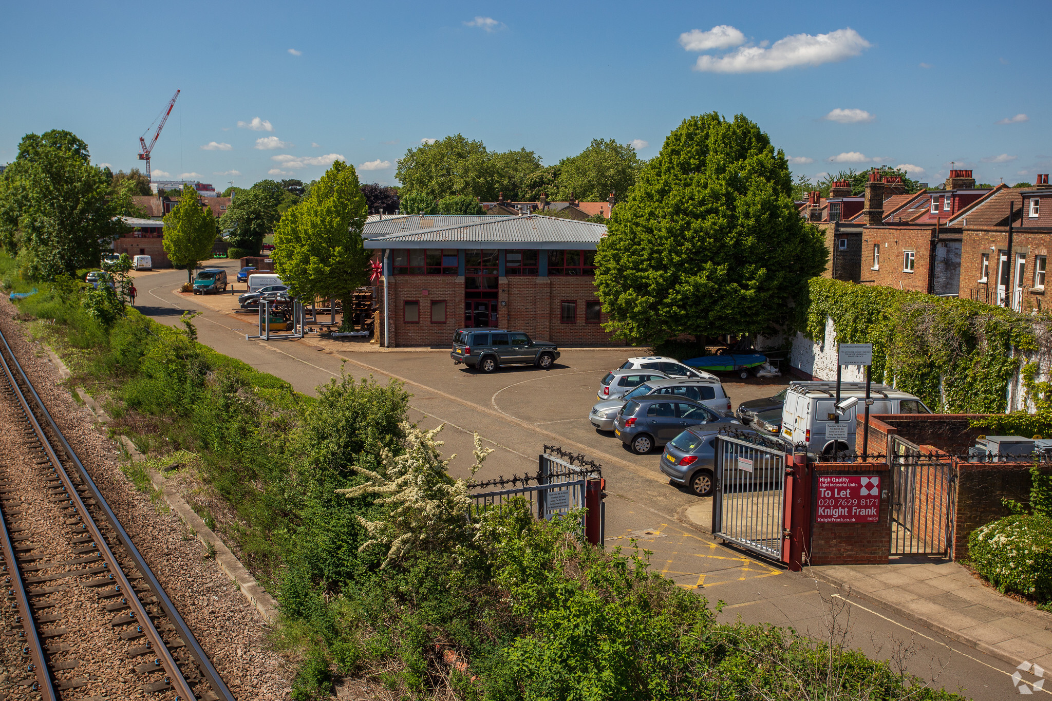 1-7 Moor Mead Rd, Twickenham for lease Primary Photo- Image 1 of 7