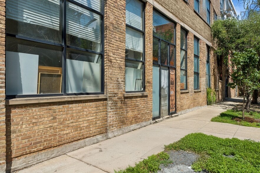 942-944 W Huron St, Chicago, IL for sale - Building Photo - Image 2 of 51