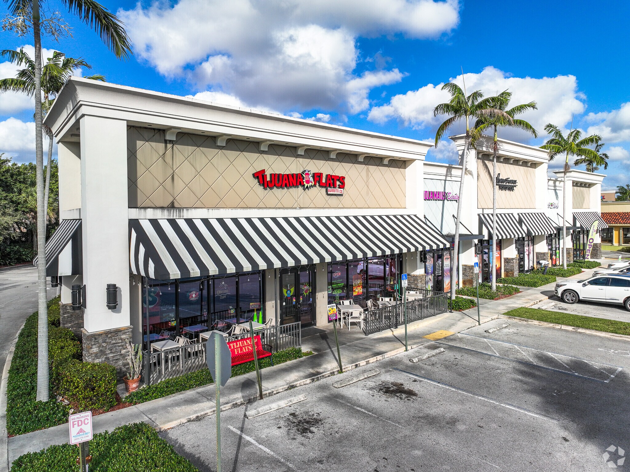 Walgreens On Lake Ida And Jog - tm32hv9