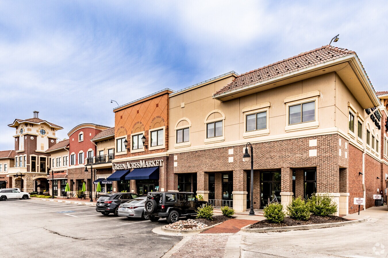 169 Hwy, Kansas City, MO 64116 Briarcliff Village