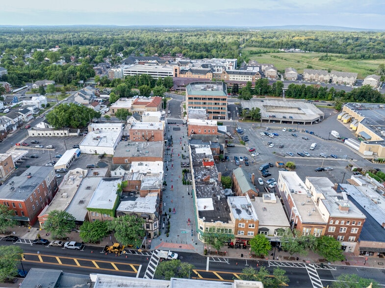 39-43 West Main Street St, Somerville, NJ for sale - Building Photo - Image 2 of 14