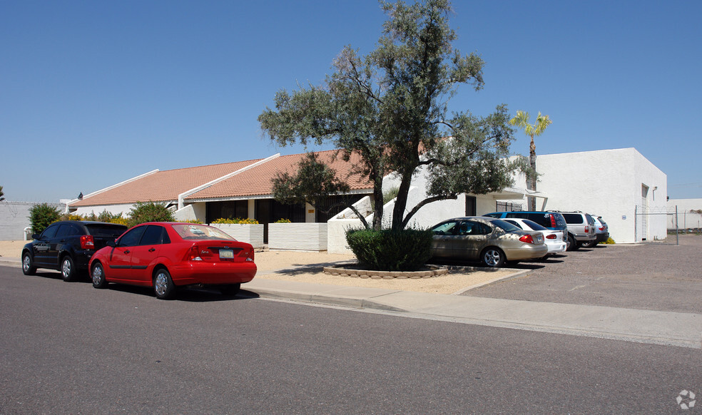 1960 W North Ln, Phoenix, AZ for sale - Primary Photo - Image 1 of 1