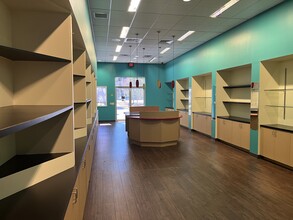 2611 Broadway St, San Antonio, TX for lease Interior Photo- Image 2 of 5