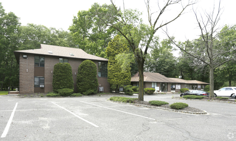 203 Route 9 S, Englishtown, NJ for sale - Primary Photo - Image 1 of 1