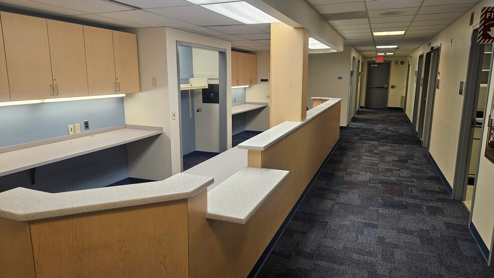 540 PIERCE St, Kingston, PA for lease - Building Photo - Image 3 of 9