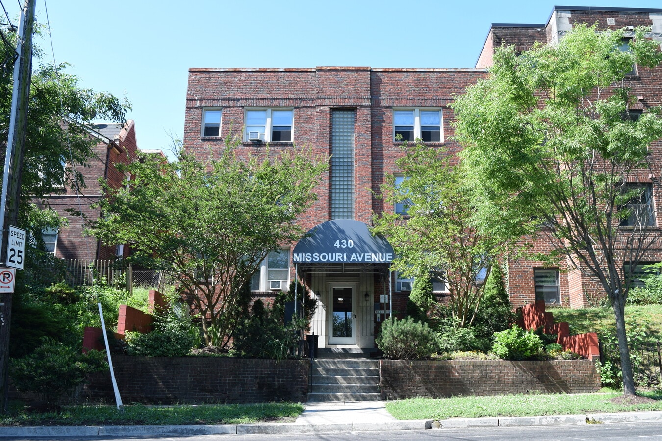 430 Missouri Ave NW, Washington, DC 20011