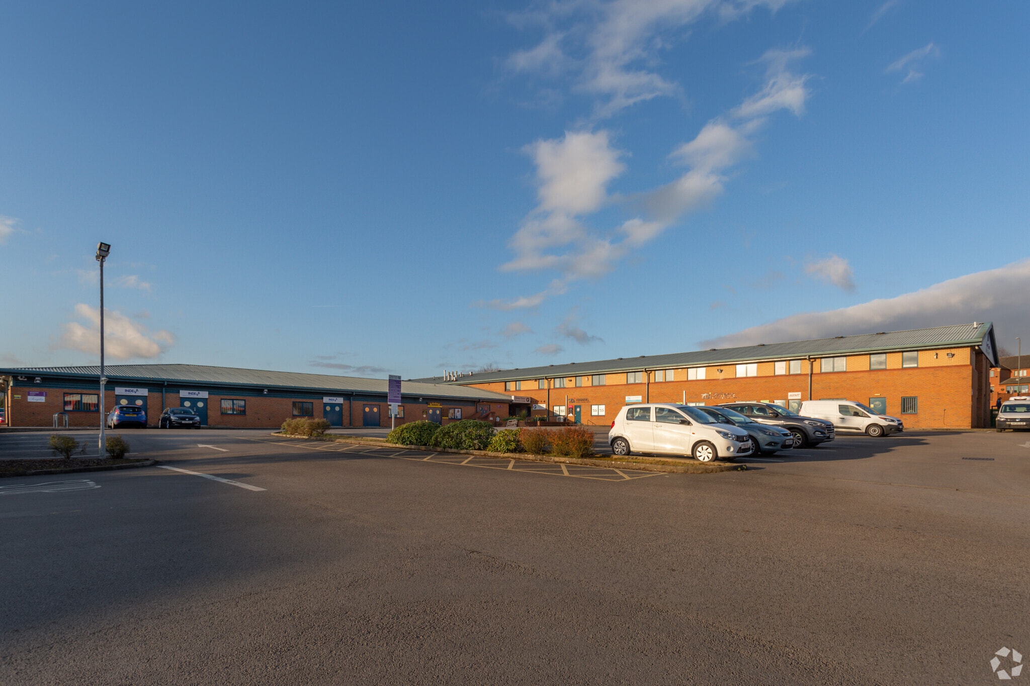 Wingfield Vw, Clay Cross for sale Building Photo- Image 1 of 1
