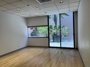 3015 Main St, Santa Monica, CA for lease Interior Photo- Image 2 of 4