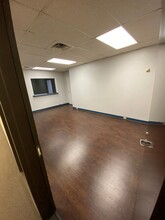 800 8th Ave, Fort Worth, TX for lease Interior Photo- Image 1 of 6