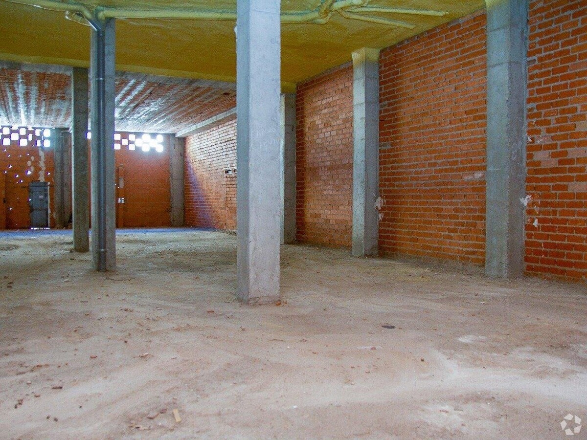 Valdemoro, MAD 28341 -  -  - Interior Photo - Image 1 of 4