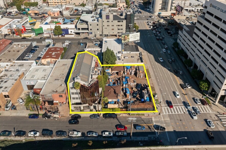 2140 Cotner Ave, Los Angeles, CA for sale - Building Photo - Image 3 of 14