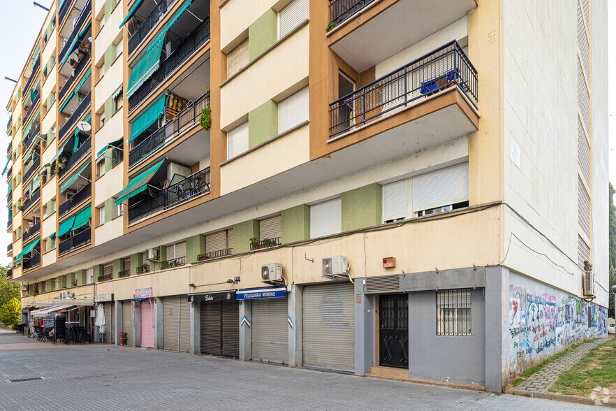 Retail in Rubí, Barcelona for lease - Building Photo - Image 3 of 3
